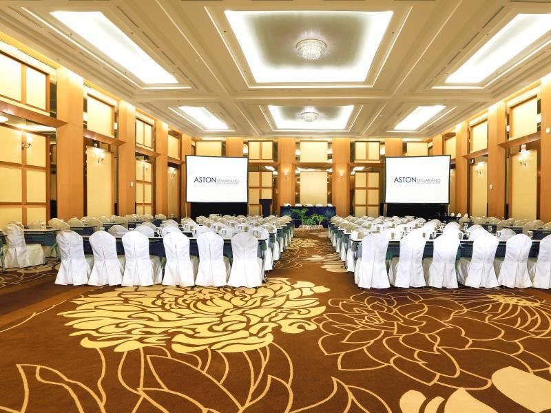 Golden City Hotel And Convention Center - Chse Certified Semarang Exterior foto