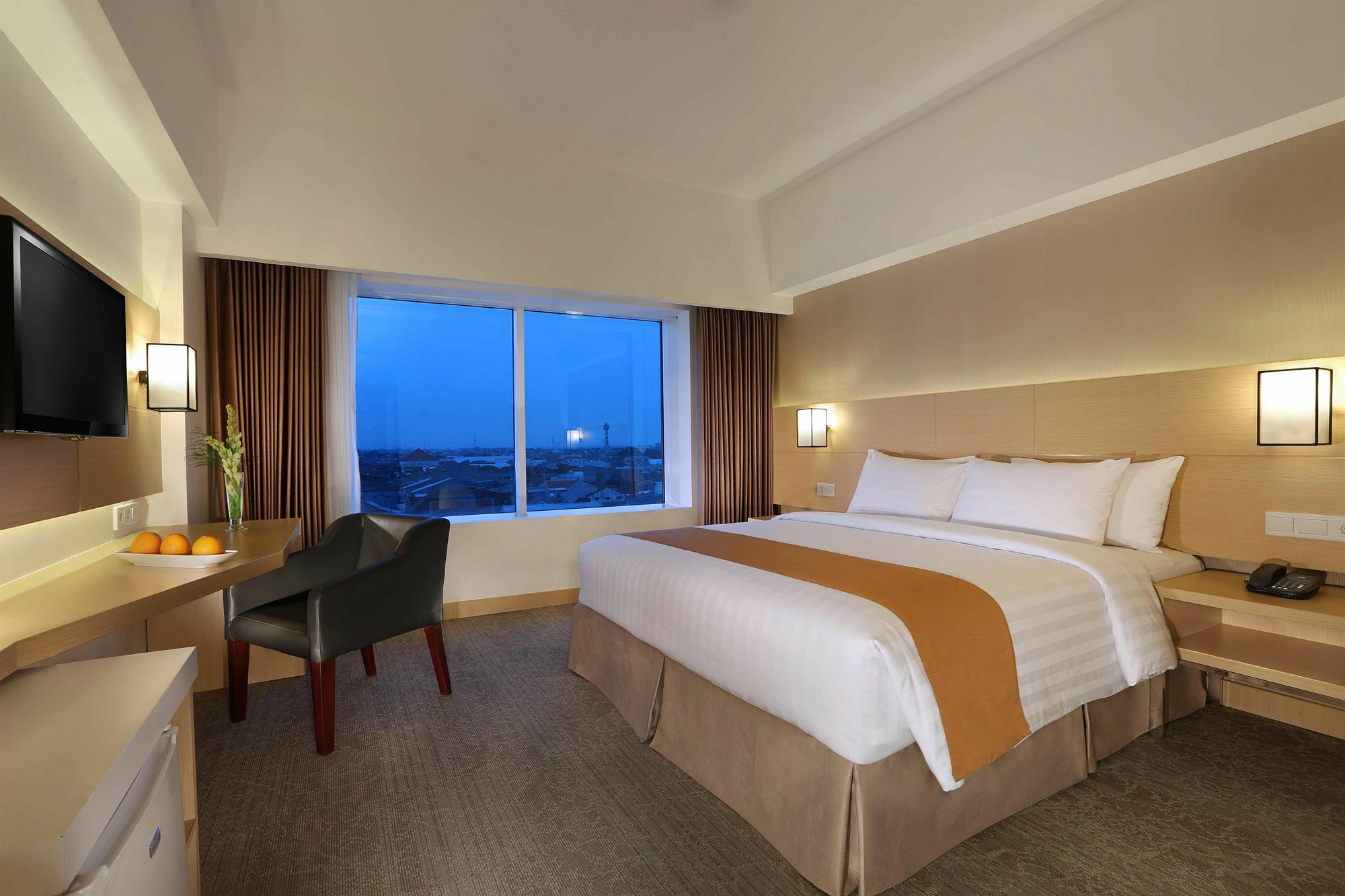 Golden City Hotel And Convention Center - Chse Certified Semarang Exterior foto